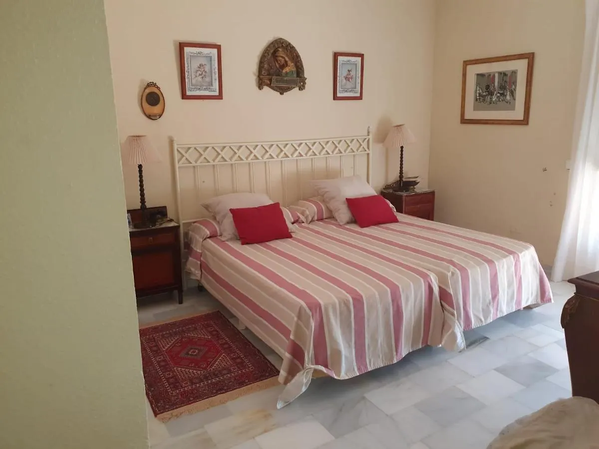 Beachfront Family Apartment In Puerto Banus Marbella Spanien