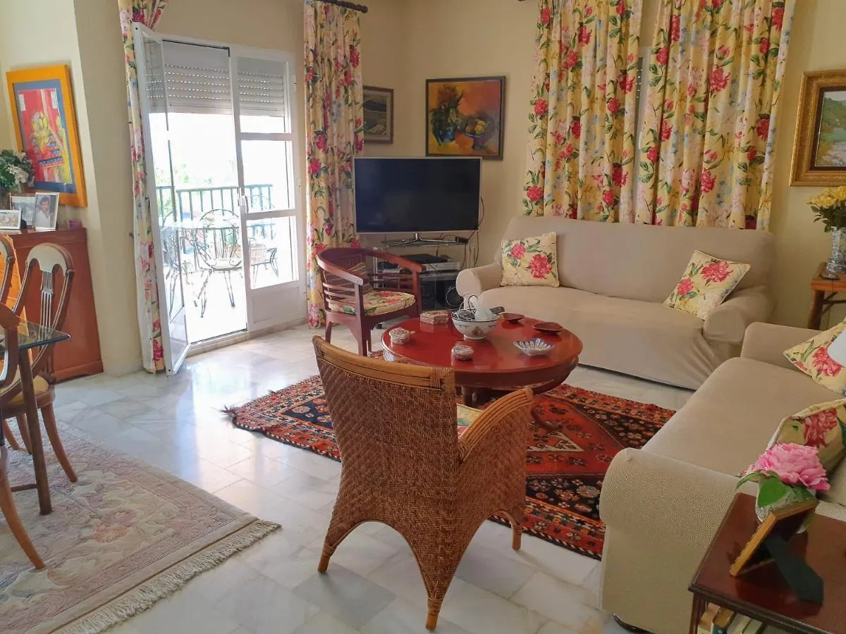 Beachfront Family Apartment In Puerto Banus Marbella 0*,