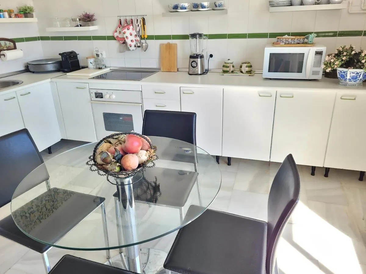 Beachfront Family Apartment In Puerto Banus Marbella 0*,
